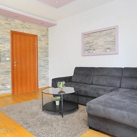 تروغير Deluxe Apartment Bagaric المظهر الخارجي الصورة